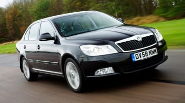 Skoda Octavia Mk3 - front tracking